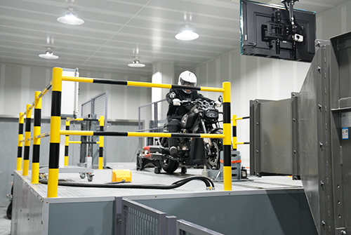 摩托車臺架試驗室